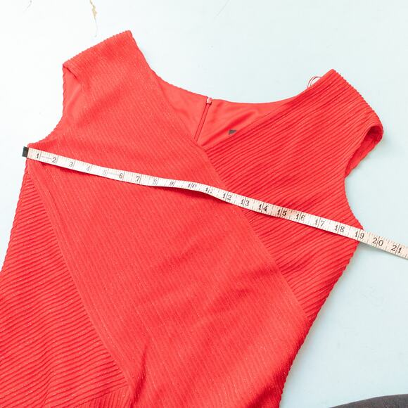 Alex Evenings Vintage Red Metallic Ribbed VNeck Formal Maxi Dress Size 16 - Picture 6 of 9